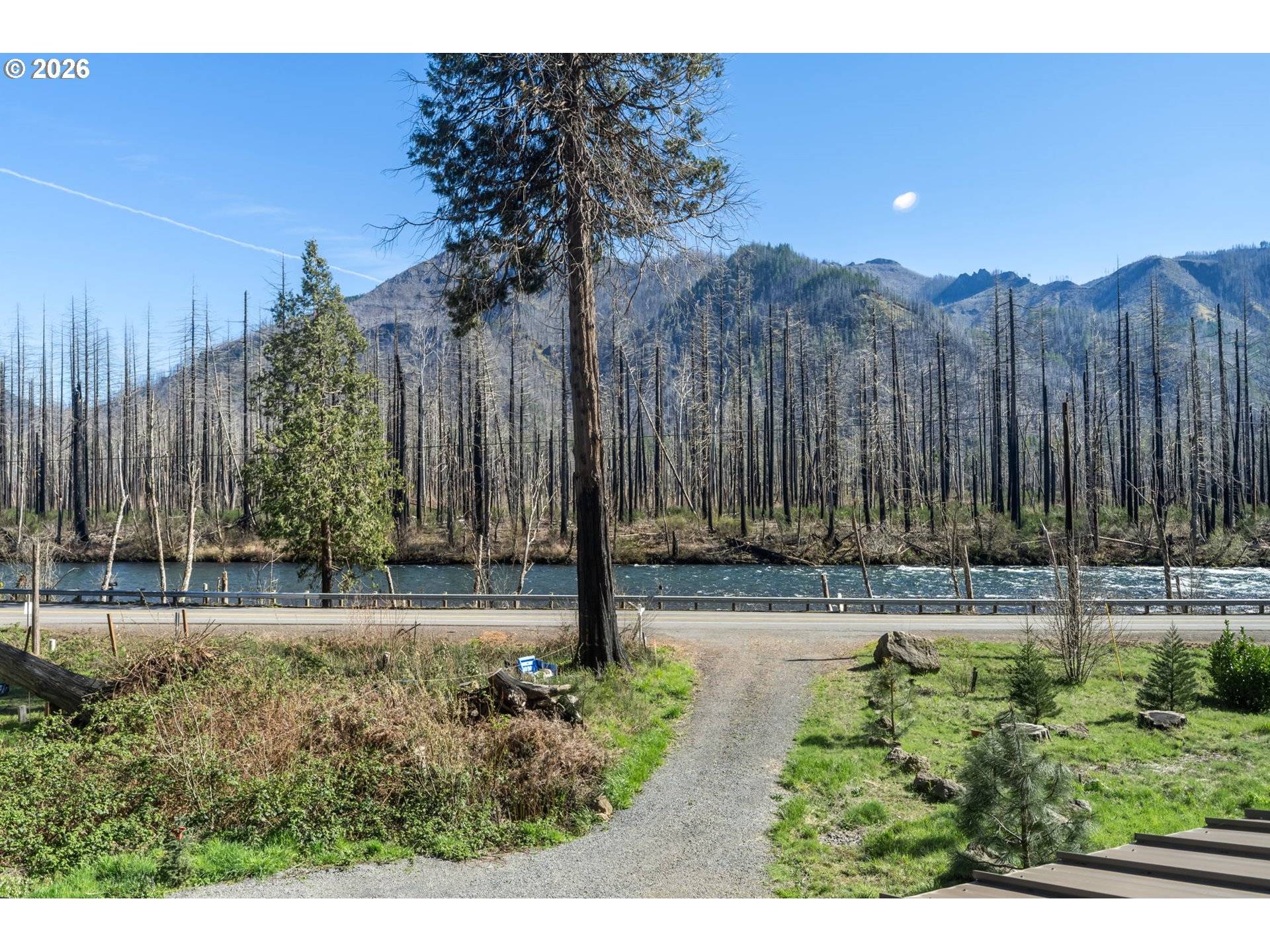 52633 MCKENZIE HWY, Blue River, OR 97413