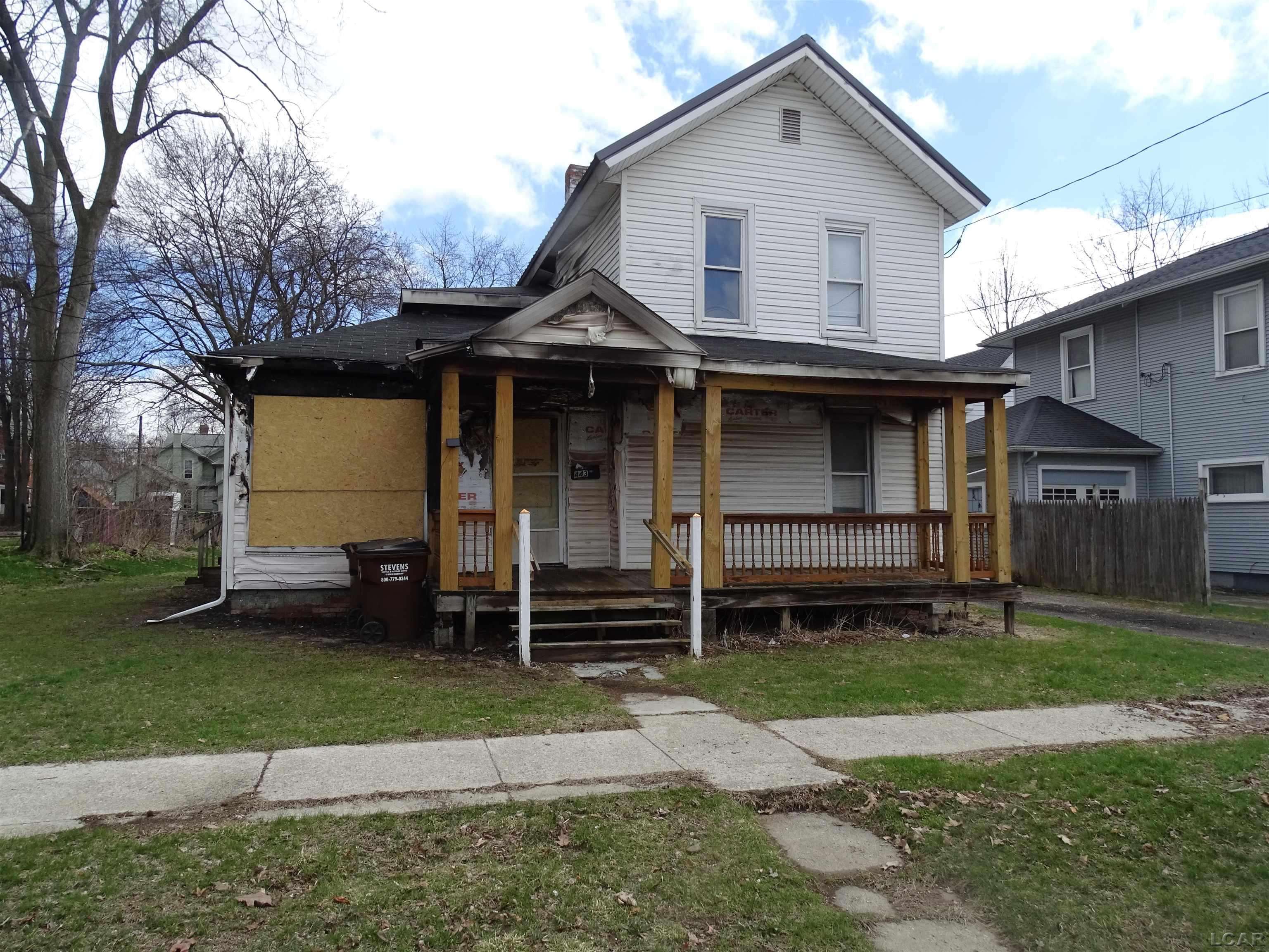 443 S Winter ST, Adrian, MI 49221