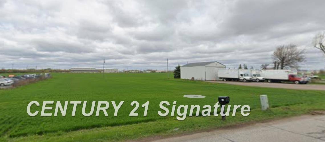 2585 N Towerline RD, Saginaw, MI 48601