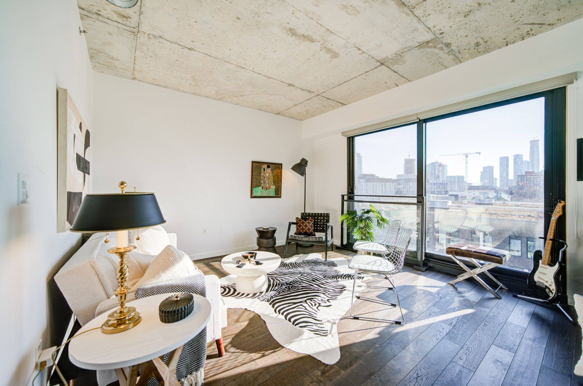 47 Lower River ST #PH 37, Toronto C08, ON M5A 0G1