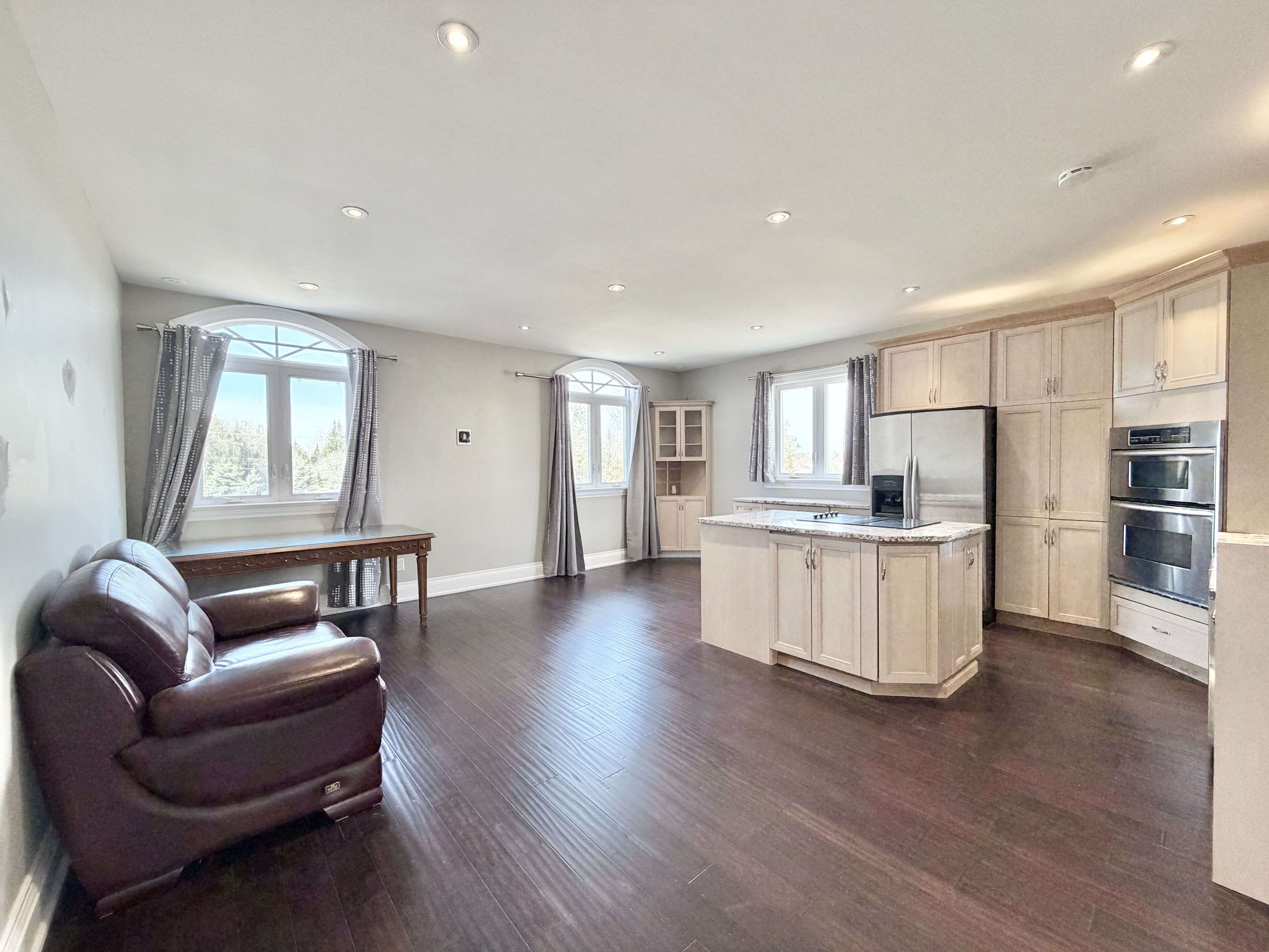 17669 Warden AVE #Coach House, East Gwillimbury, ON L0G 1V0