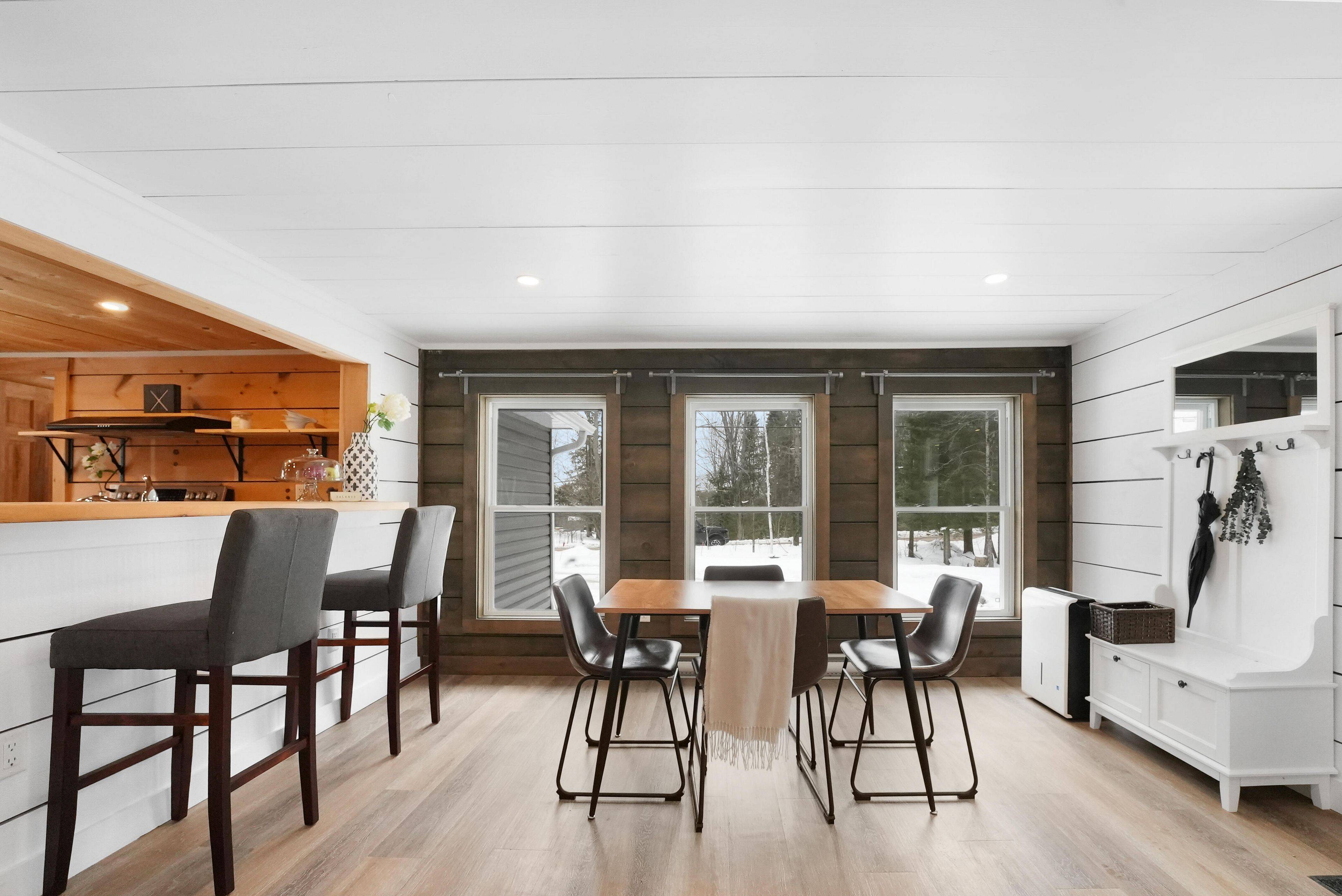 1627 Old Donald RD, Dysart Et Al, ON K0M 1S0