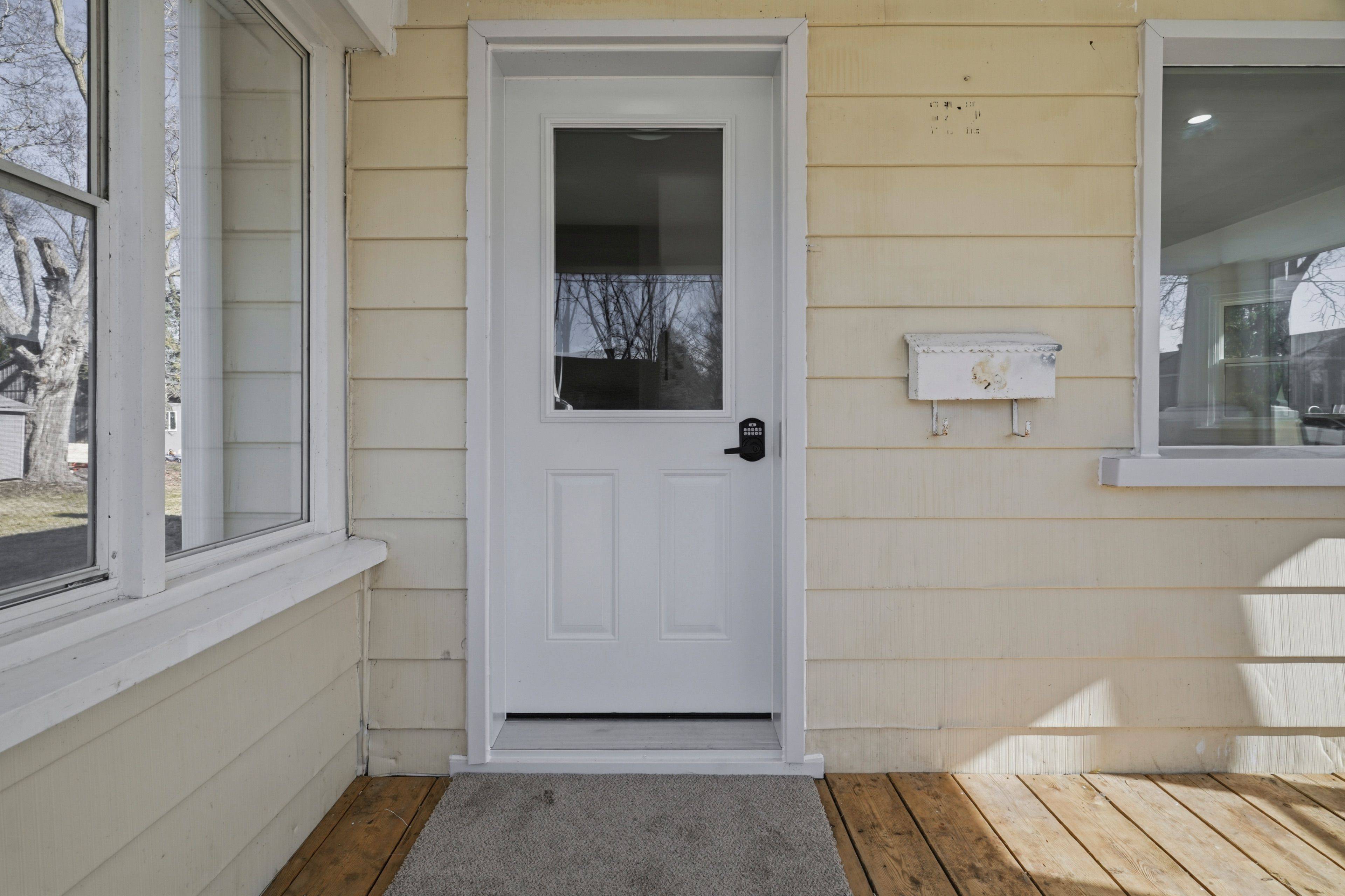 192 William ST W, North Middlesex, ON N0M 2K0