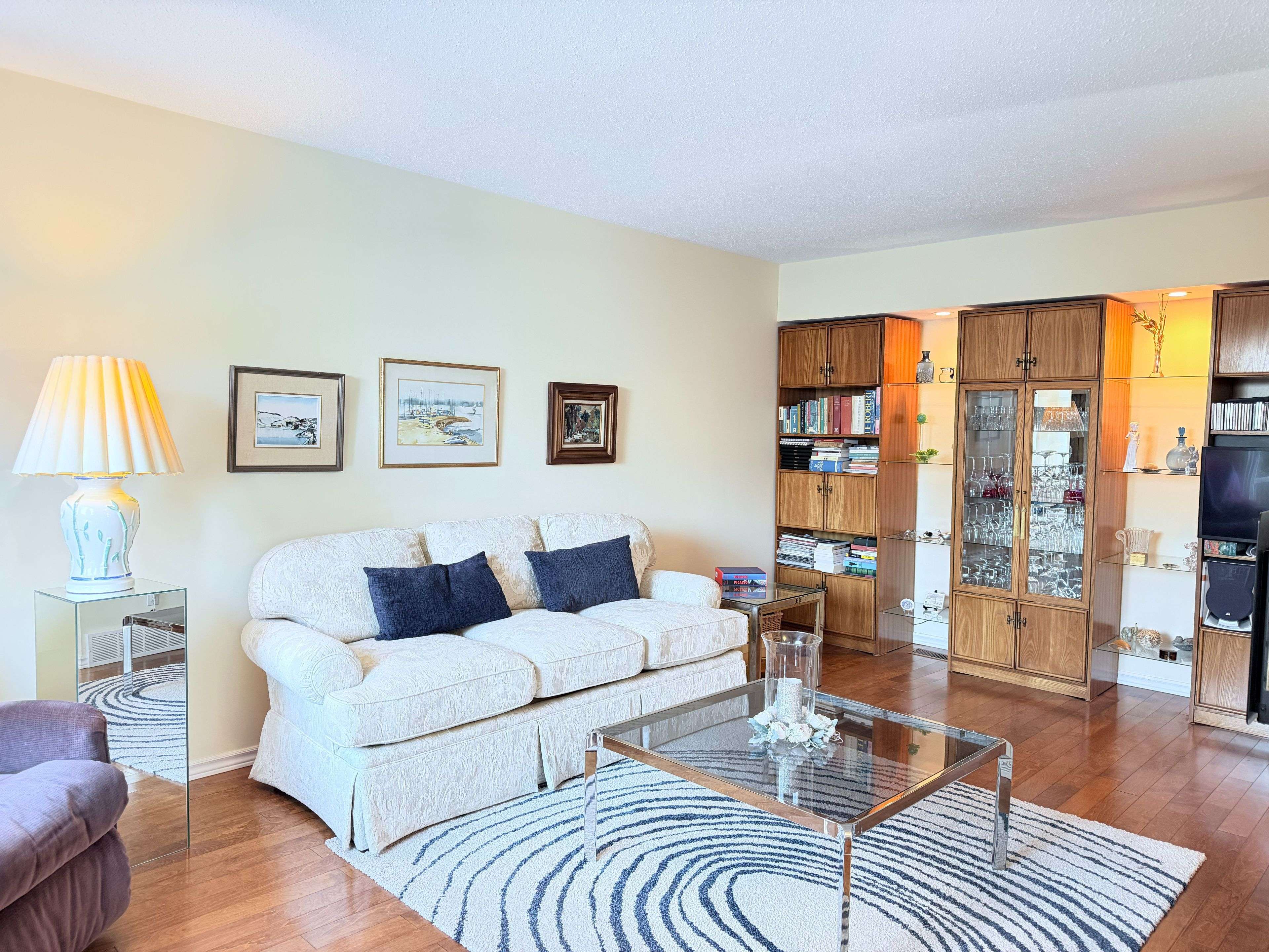 837 Eastvale DR #8, Beacon Hill North - South And Area, ON K1J 7T5