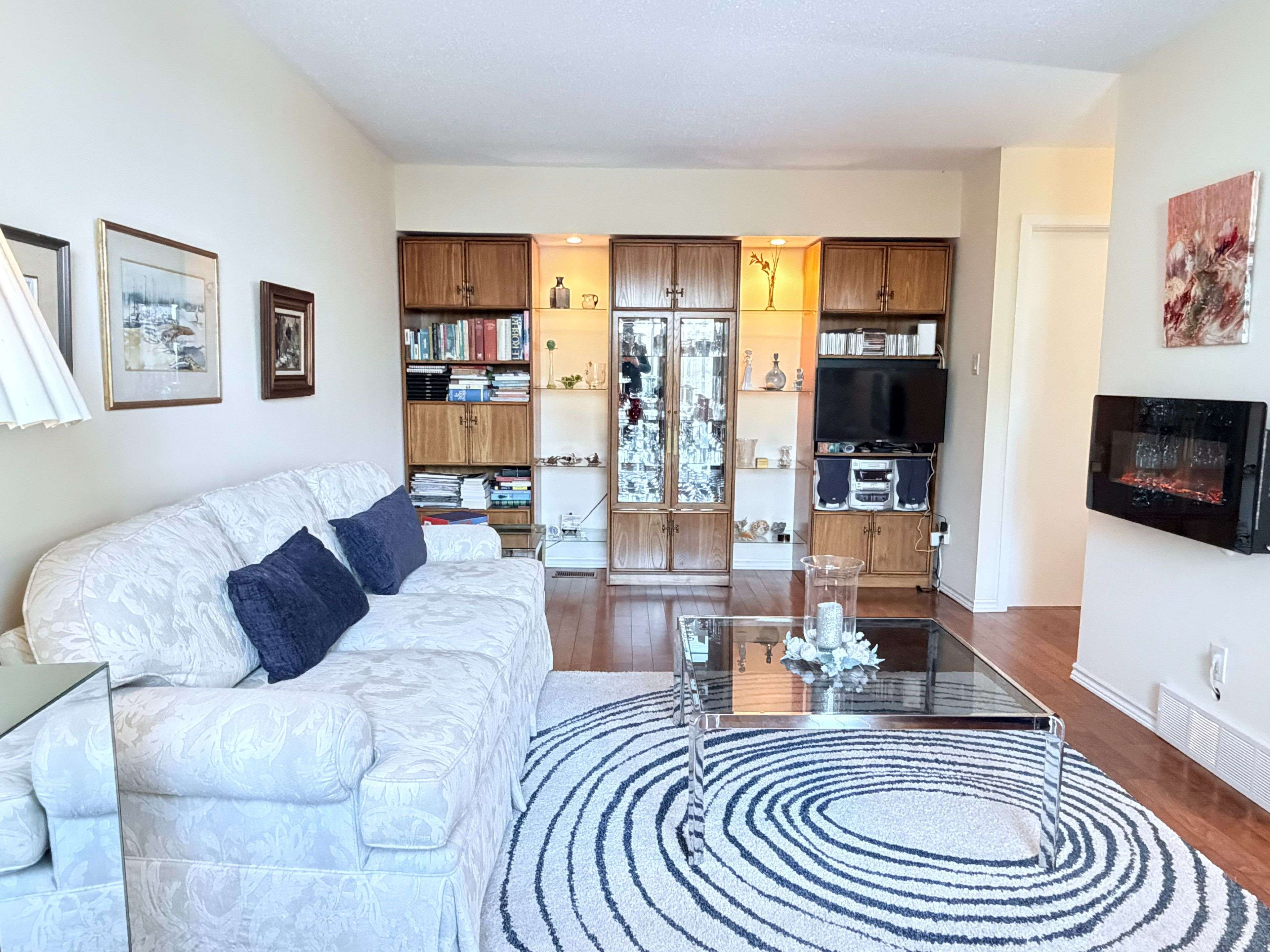 837 Eastvale DR #8, Beacon Hill North - South And Area, ON K1J 7T5