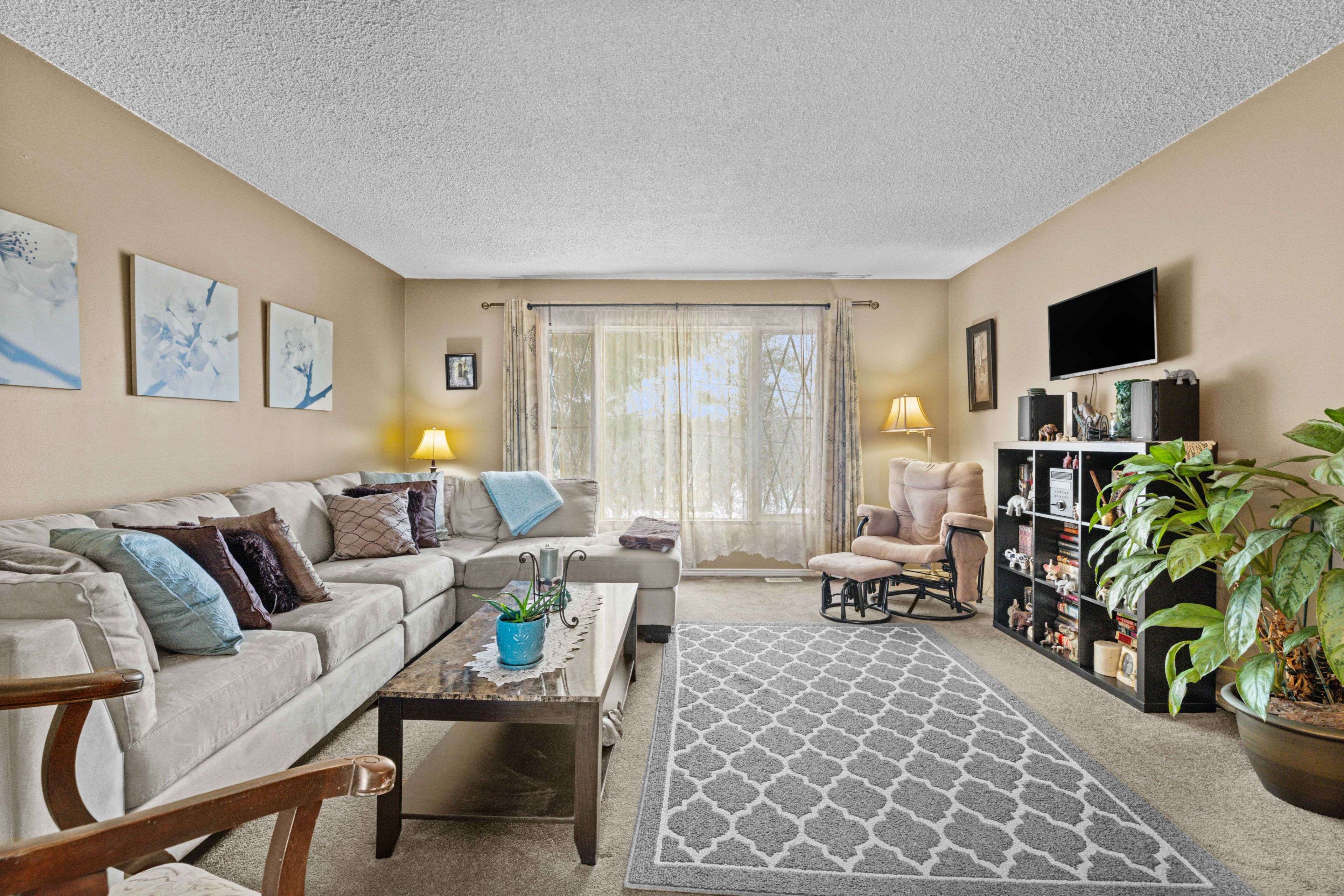 70 McFadden RD, North Kawartha, ON K0L 1A0