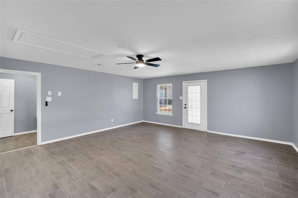 100 Otter, Waxahachie, TX 75165