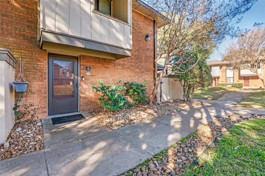 2805 Lineville Drive #108, Farmers Branch, TX 75234