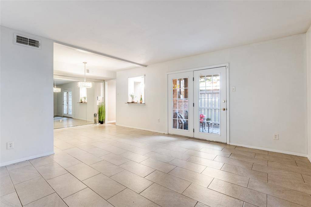 2805 Lineville Drive #108, Farmers Branch, TX 75234