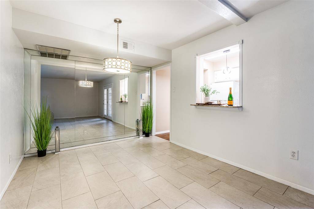 2805 Lineville Drive #108, Farmers Branch, TX 75234