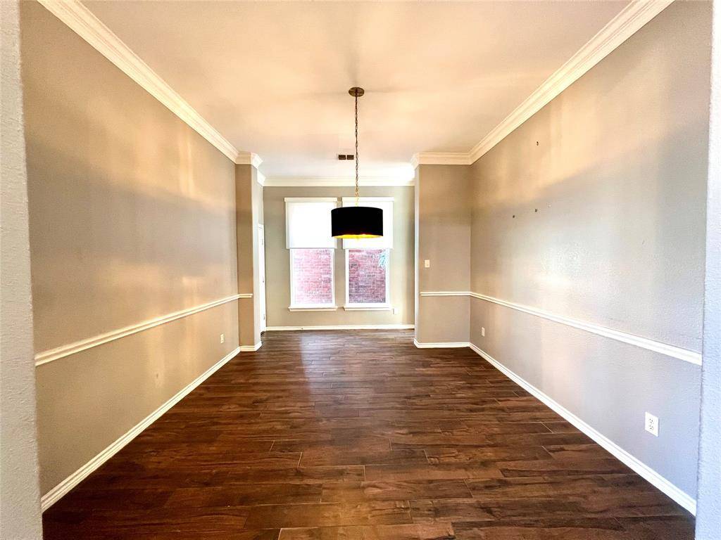 615 Fallbrook Drive, Flower Mound, TX 75028