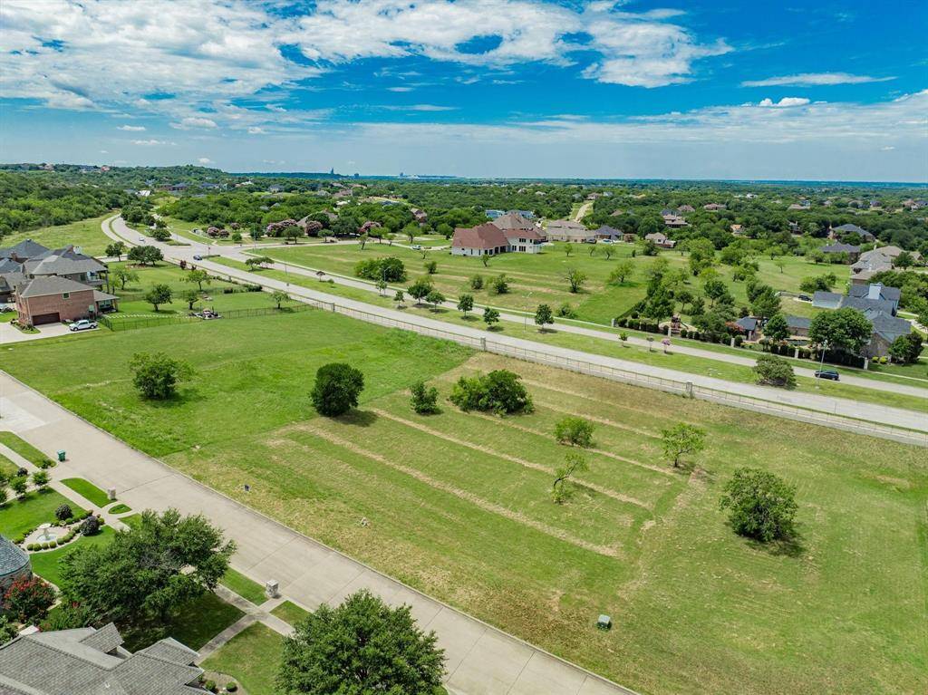 439 Breezeway Court, Cedar Hill, TX 75104
