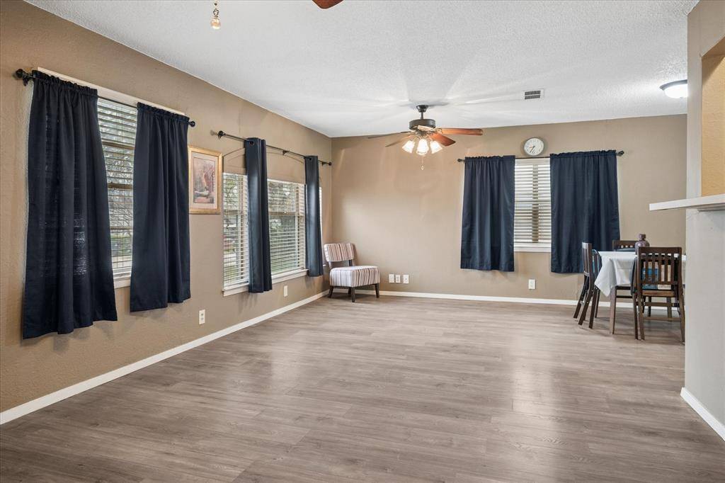 1613 Dale Drive, Arlington, TX 76010