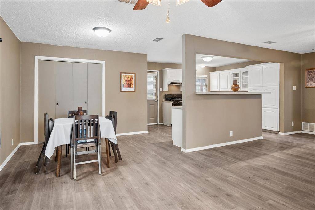 1613 Dale Drive, Arlington, TX 76010