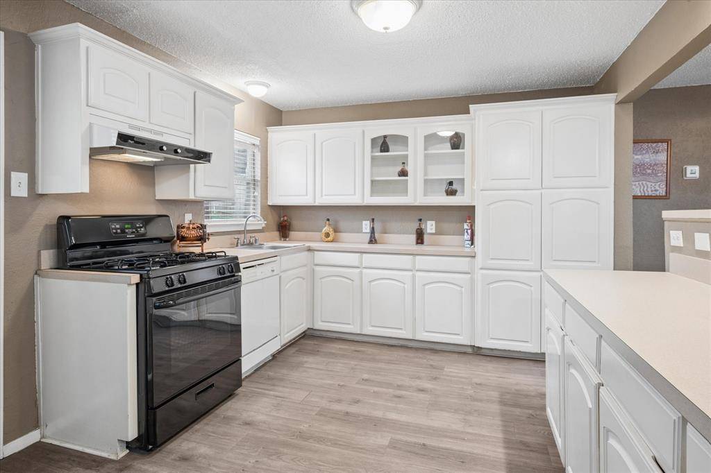 1613 Dale Drive, Arlington, TX 76010