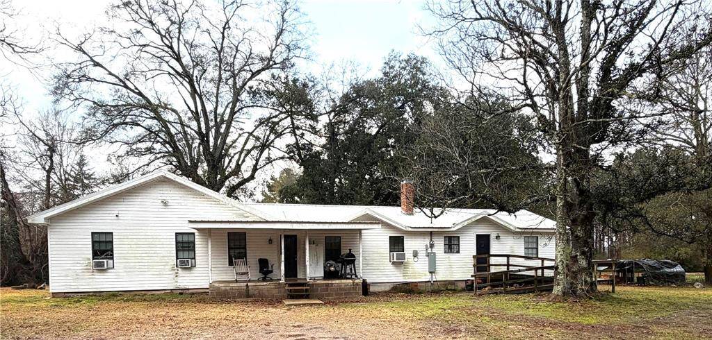 120 Bessie Crow Road, Coushatta, LA 71019