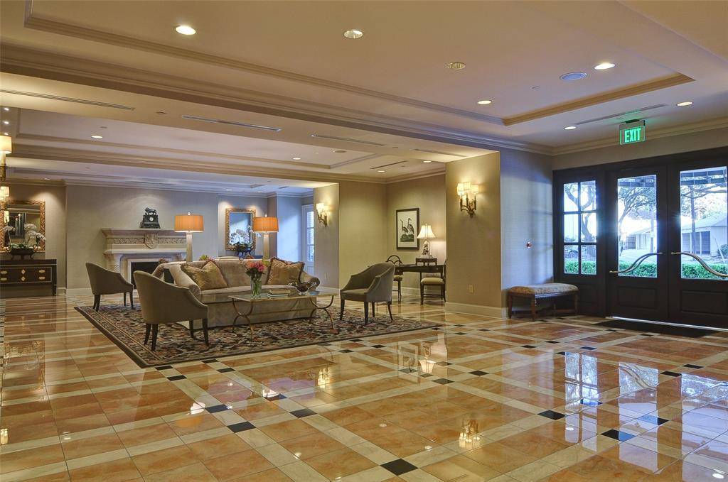 4242 Lomo Alto Drive #S30, Dallas, TX 75219