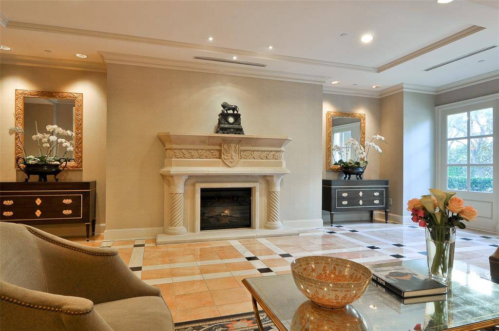 4242 Lomo Alto Drive #S30, Dallas, TX 75219