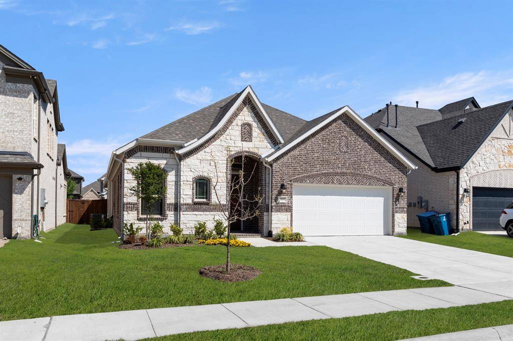 3800 Lochwood Drive, Rowlett, TX 75088