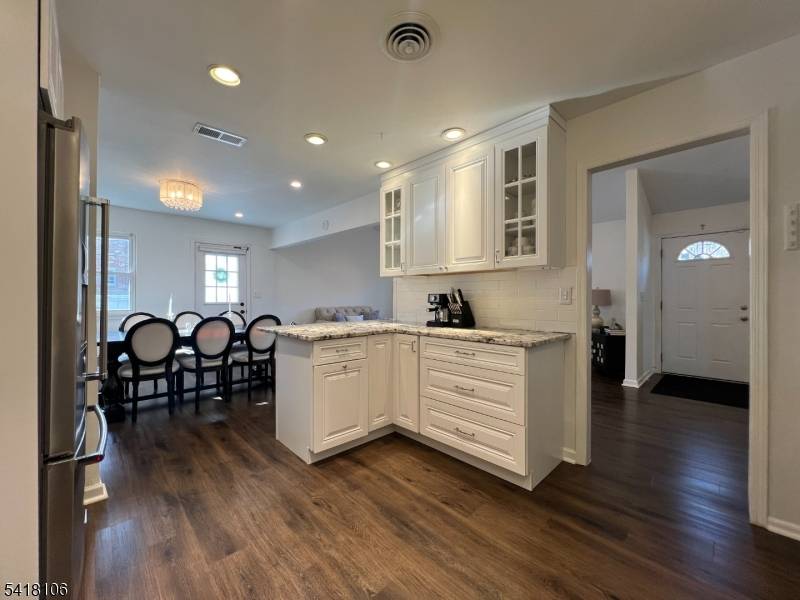 521 Hamburg Tpke #A, Pompton Lakes Boro, NJ 07442