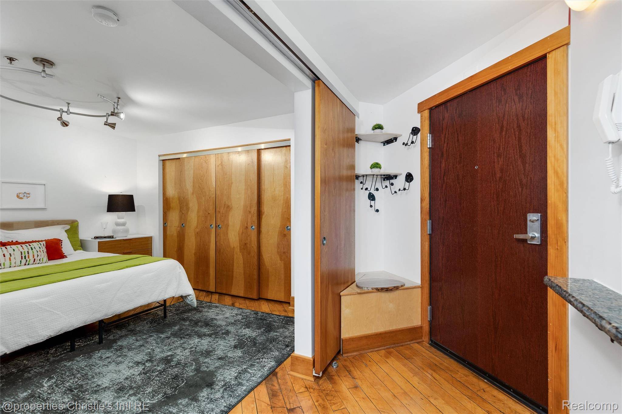 2003 Brooklyn ST #29/403, Detroit, MI 48226