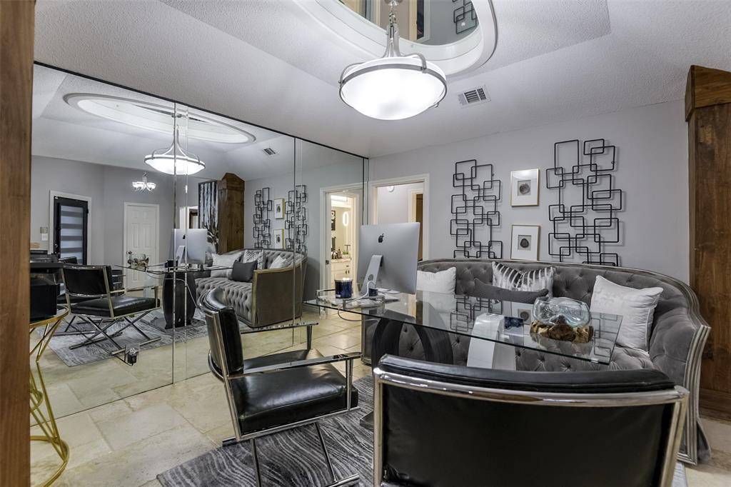 3719 Danbury Drive, Arlington, TX 76016