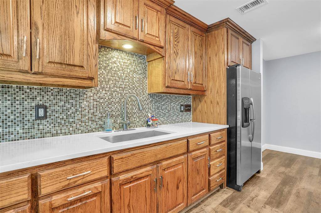 111 Skylark Street, Mesquite, TX 75149