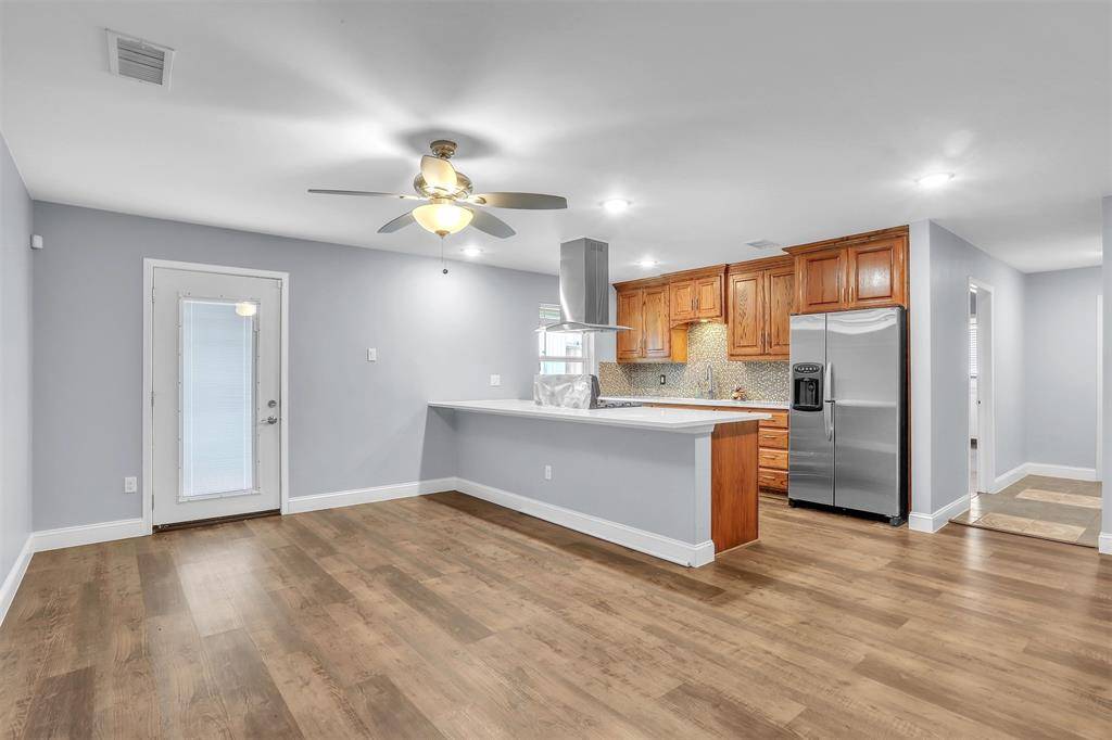 111 Skylark Street, Mesquite, TX 75149