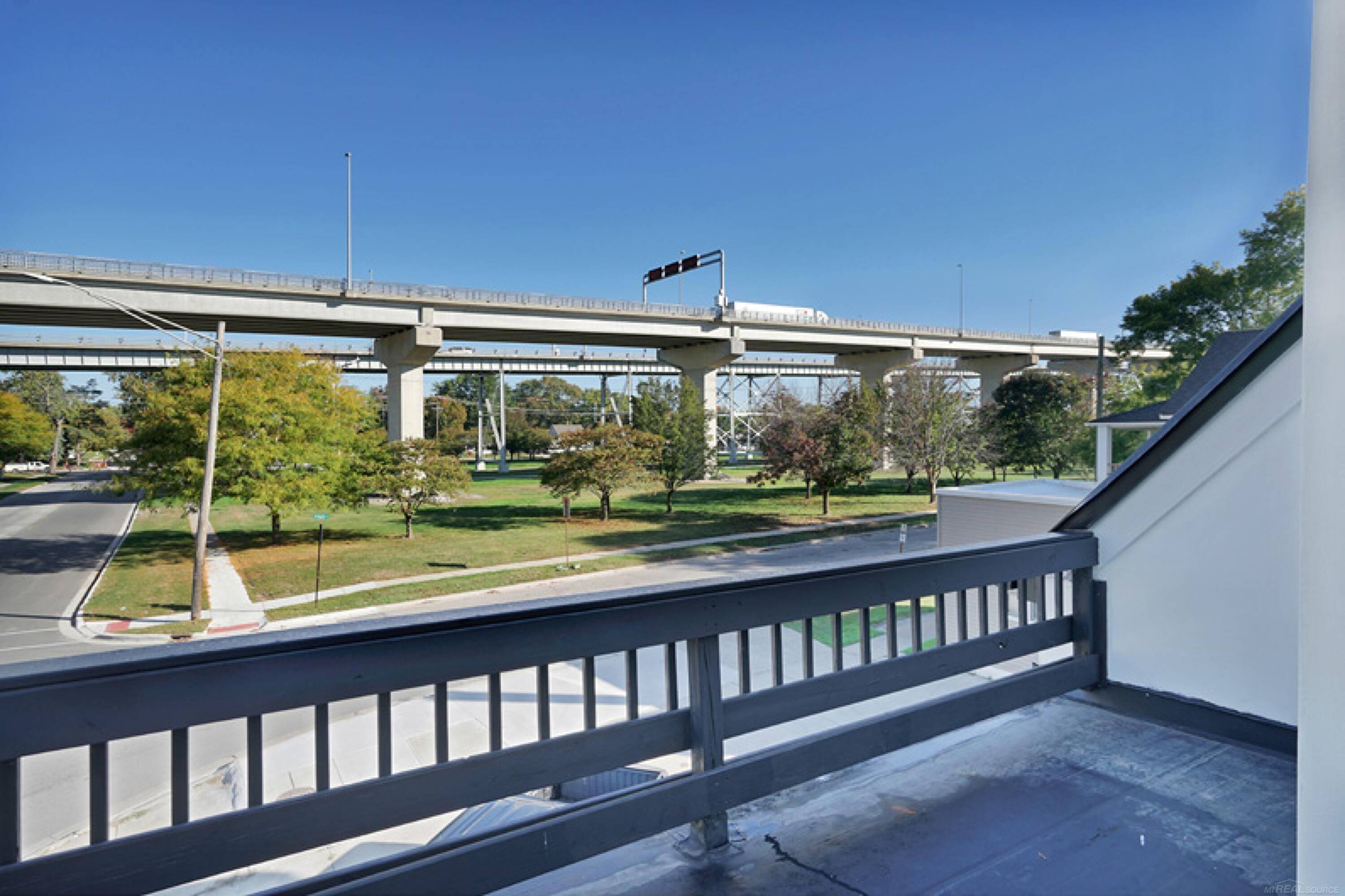 1026 State ST, Port Huron, MI 48060