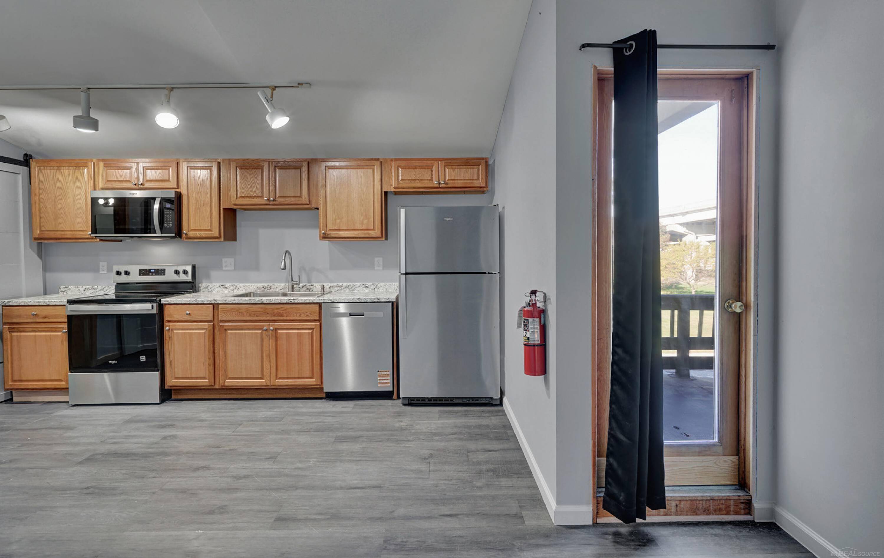 1026 State ST, Port Huron, MI 48060