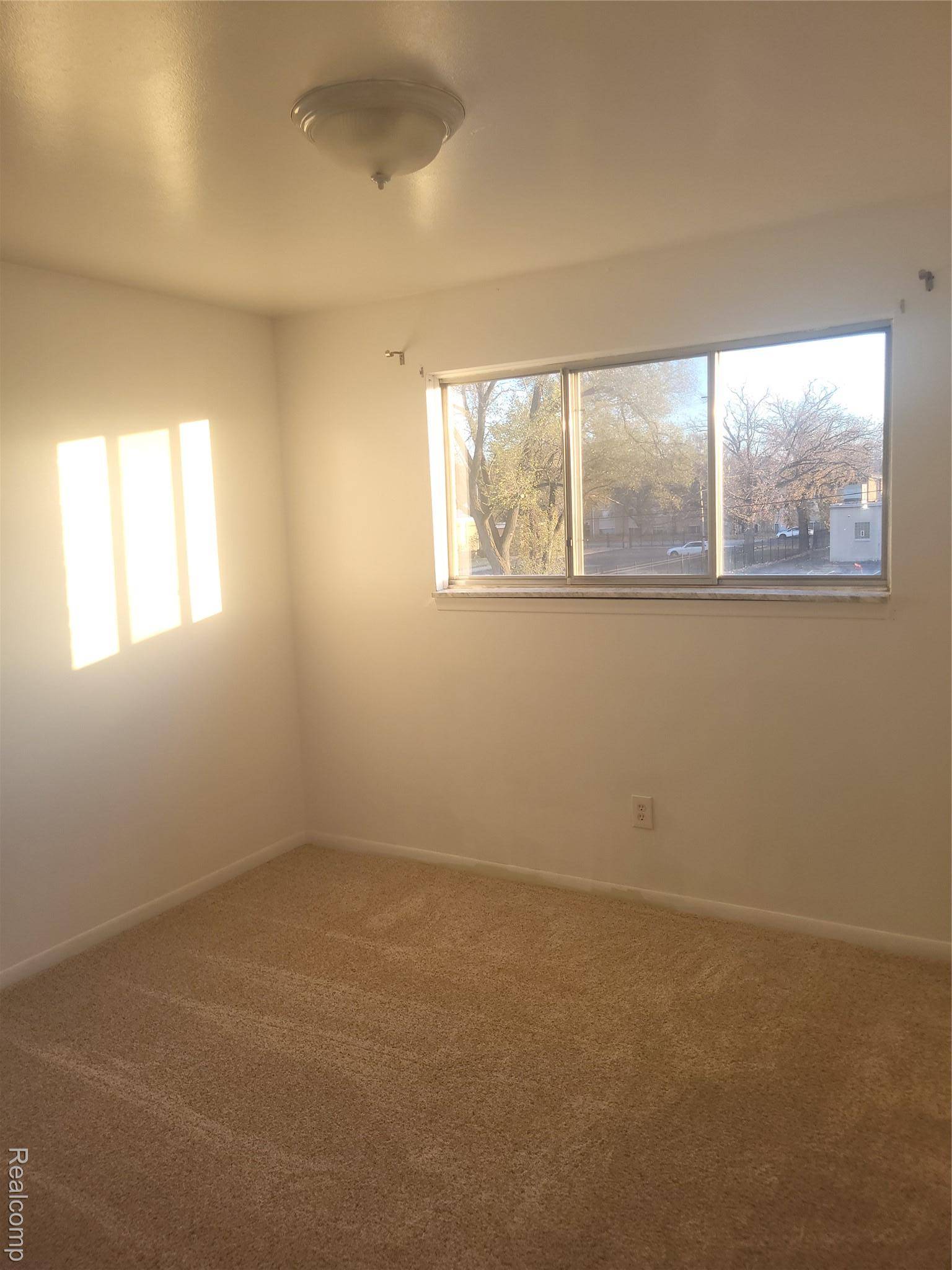 19160 Winston ST #213, Detroit, MI 48219