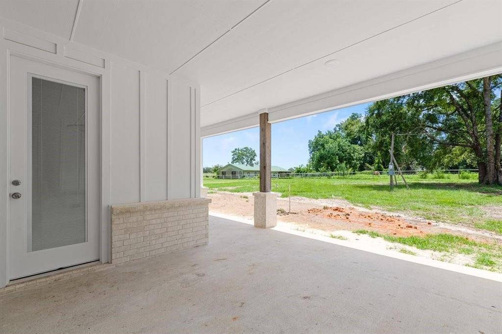 180 Nix Drive, Emory, TX 75440