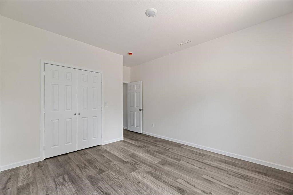 180 Nix Drive, Emory, TX 75440