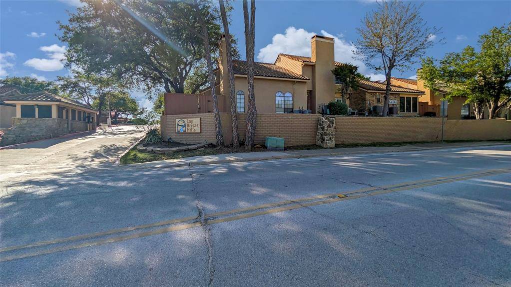 4246 Cuesta Drive #3, Irving, TX 75038