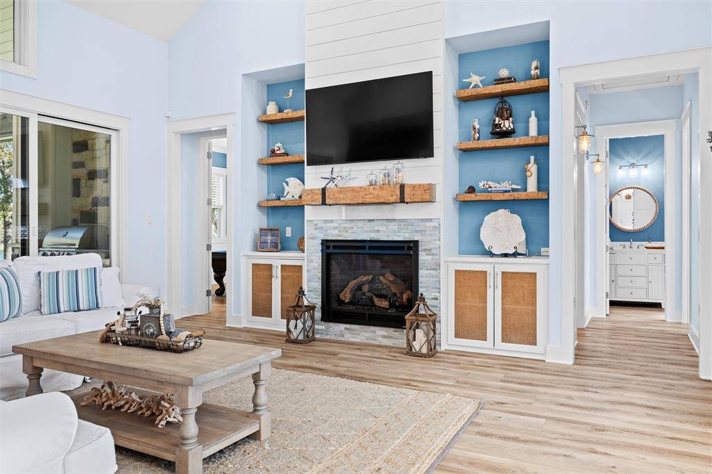 1121 The Shores Drive, Corsicana, TX 75109