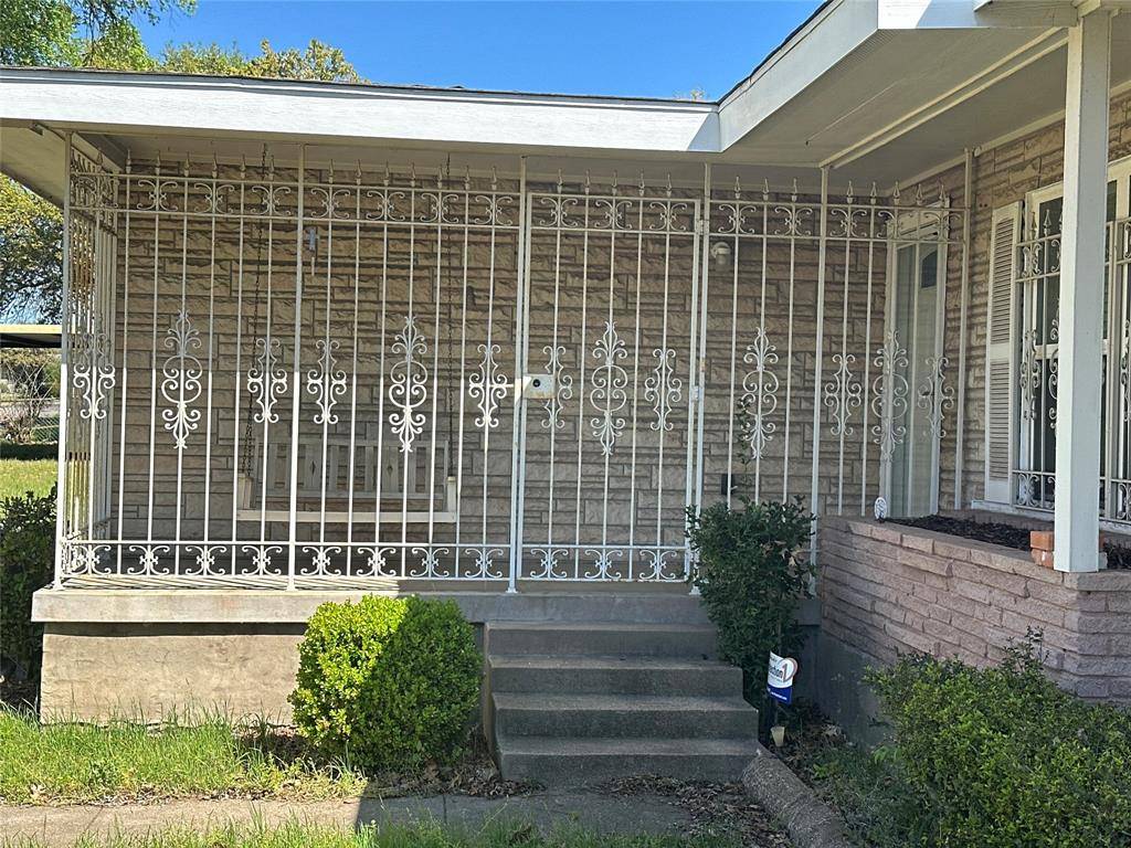 4608 Maryland Avenue, Dallas, TX 75216