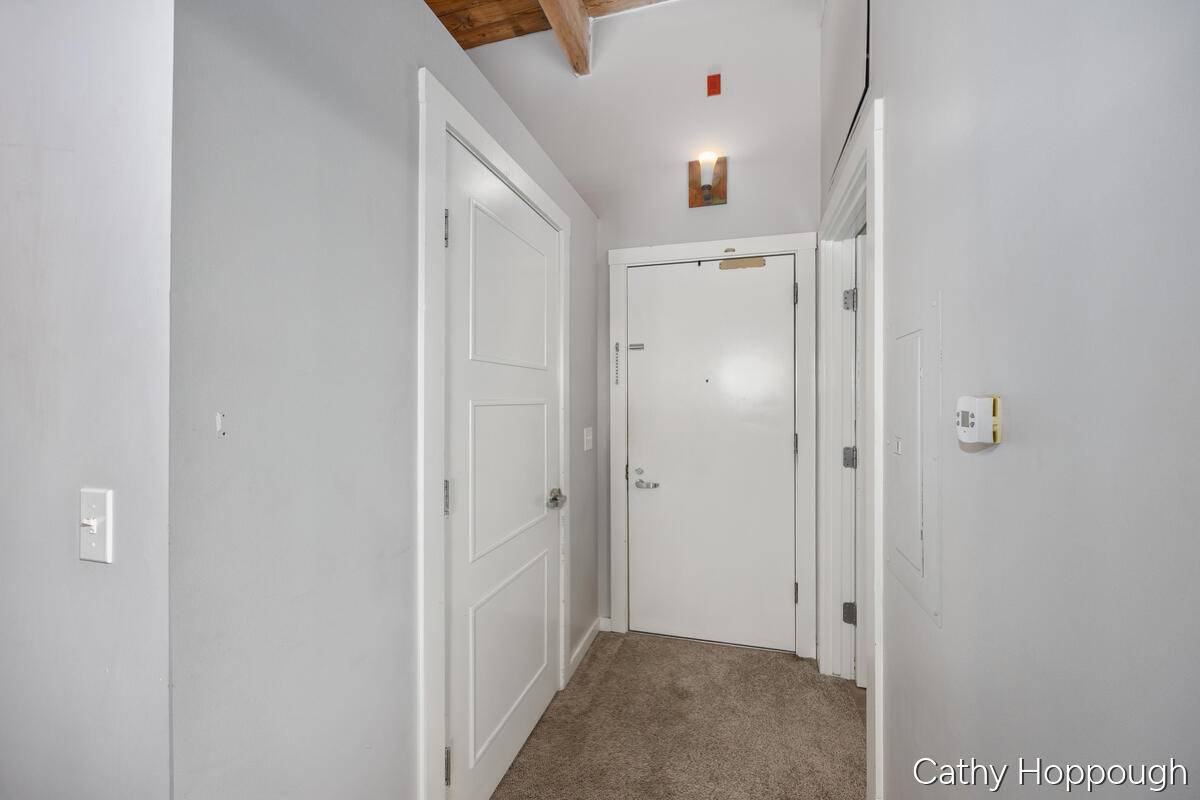 940 Monroe AVE NW #545, City Of Grand Rapids, MI 49503