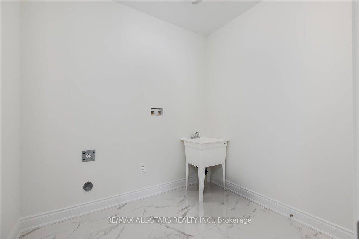 23 Preserve RD, Bancroft, ON K0L 1C0