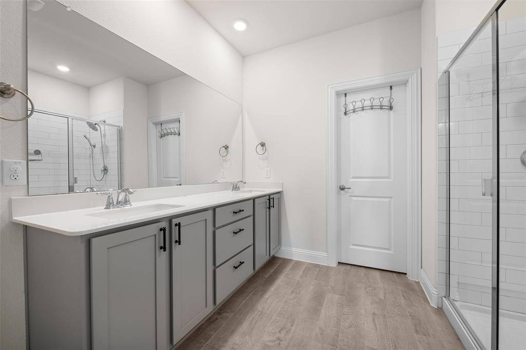 11000 Canyon Mine Drive, Aubrey, TX 76227