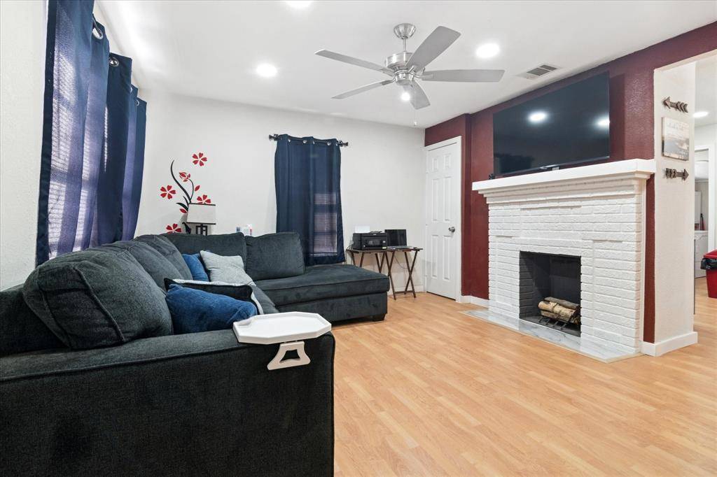 3207 Pine Street, Dallas, TX 75215