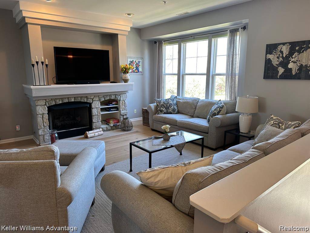 150 HAMILTON ST, Plymouth, MI 48170