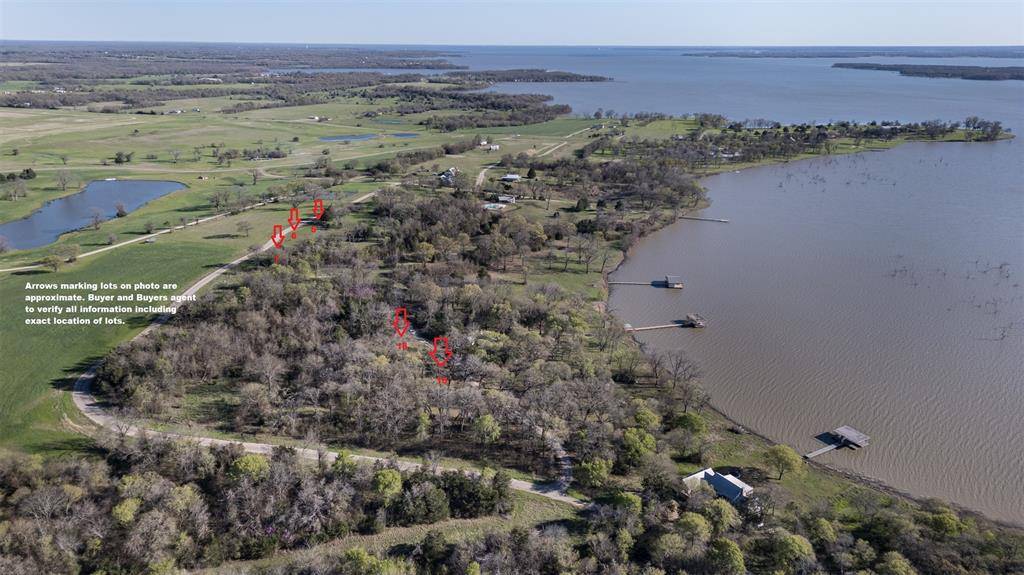 2077 Bluffview Lane, Lone Oak, TX 75453
