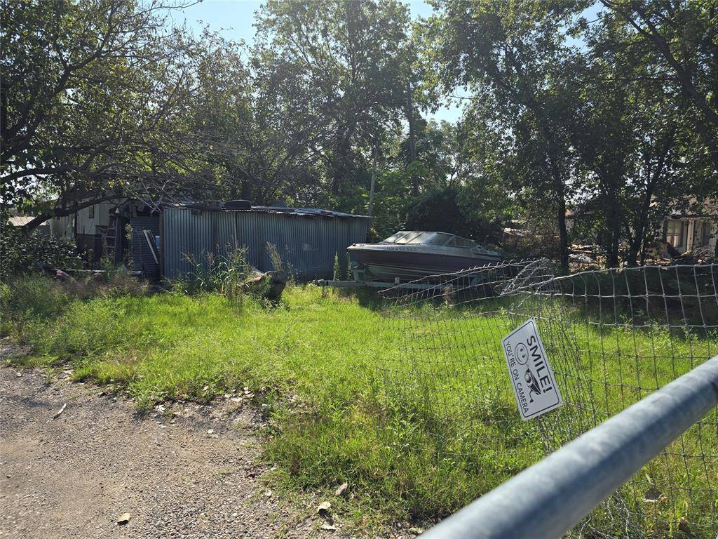 2379 County Road 900, Princeton, TX 75407