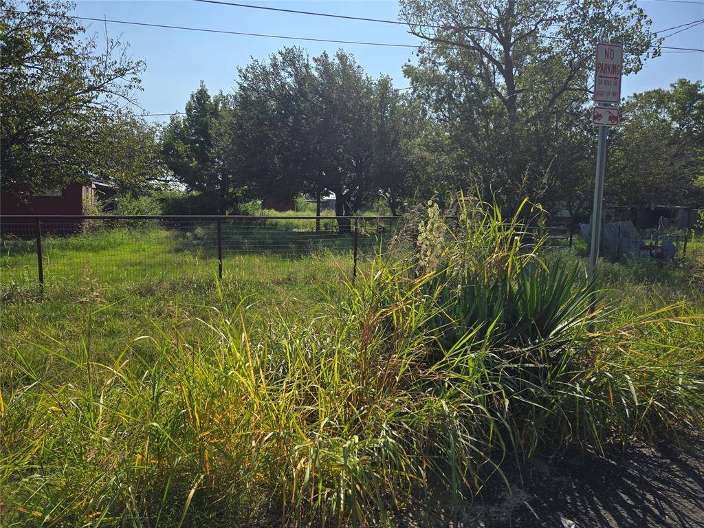 2397 County Road 900, Princeton, TX 75407