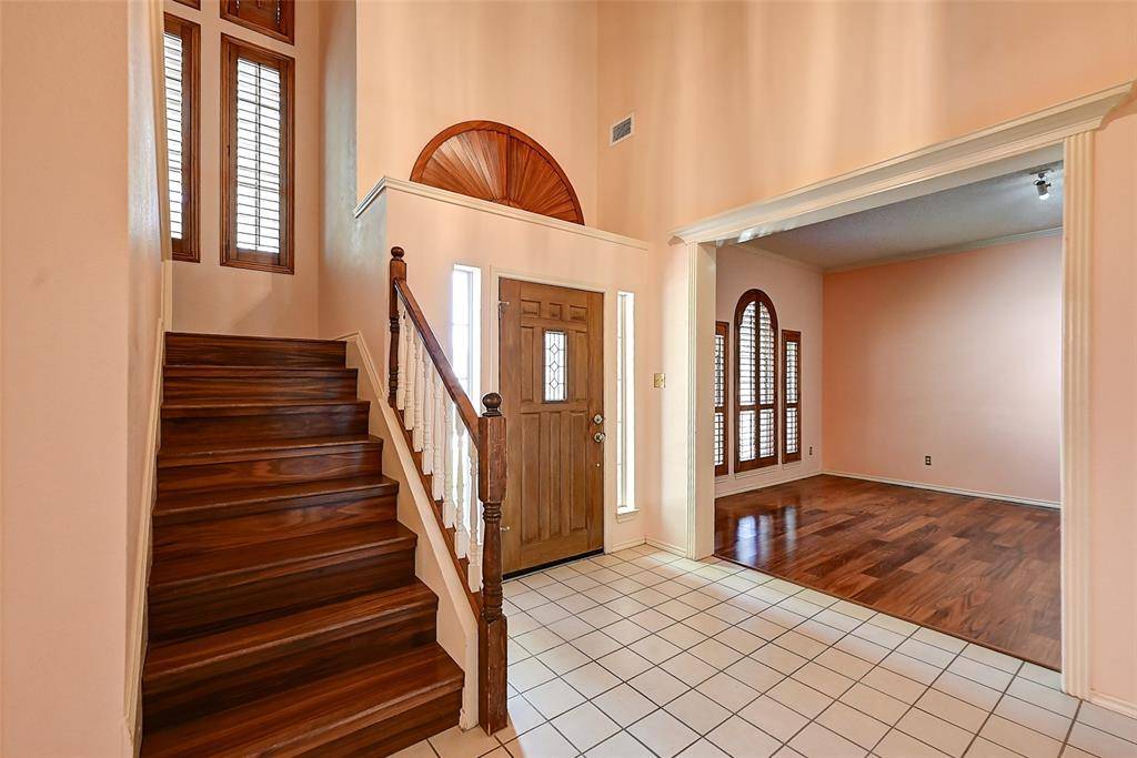 3311 Greenglen Circle, Carrollton, TX 75007