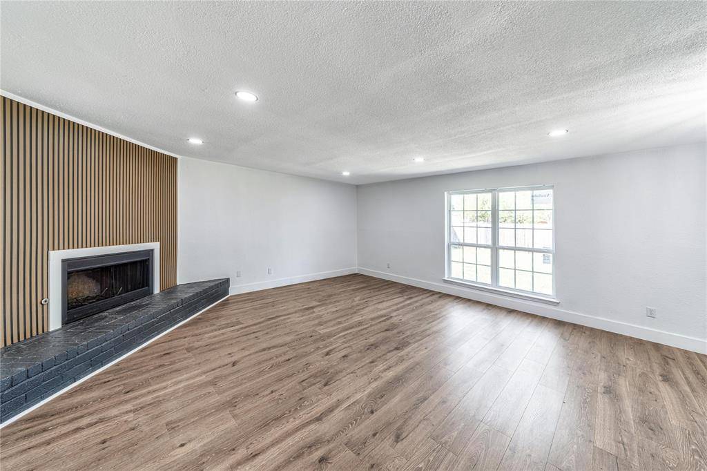 1704 Novel Circle, Garland, TX 75040