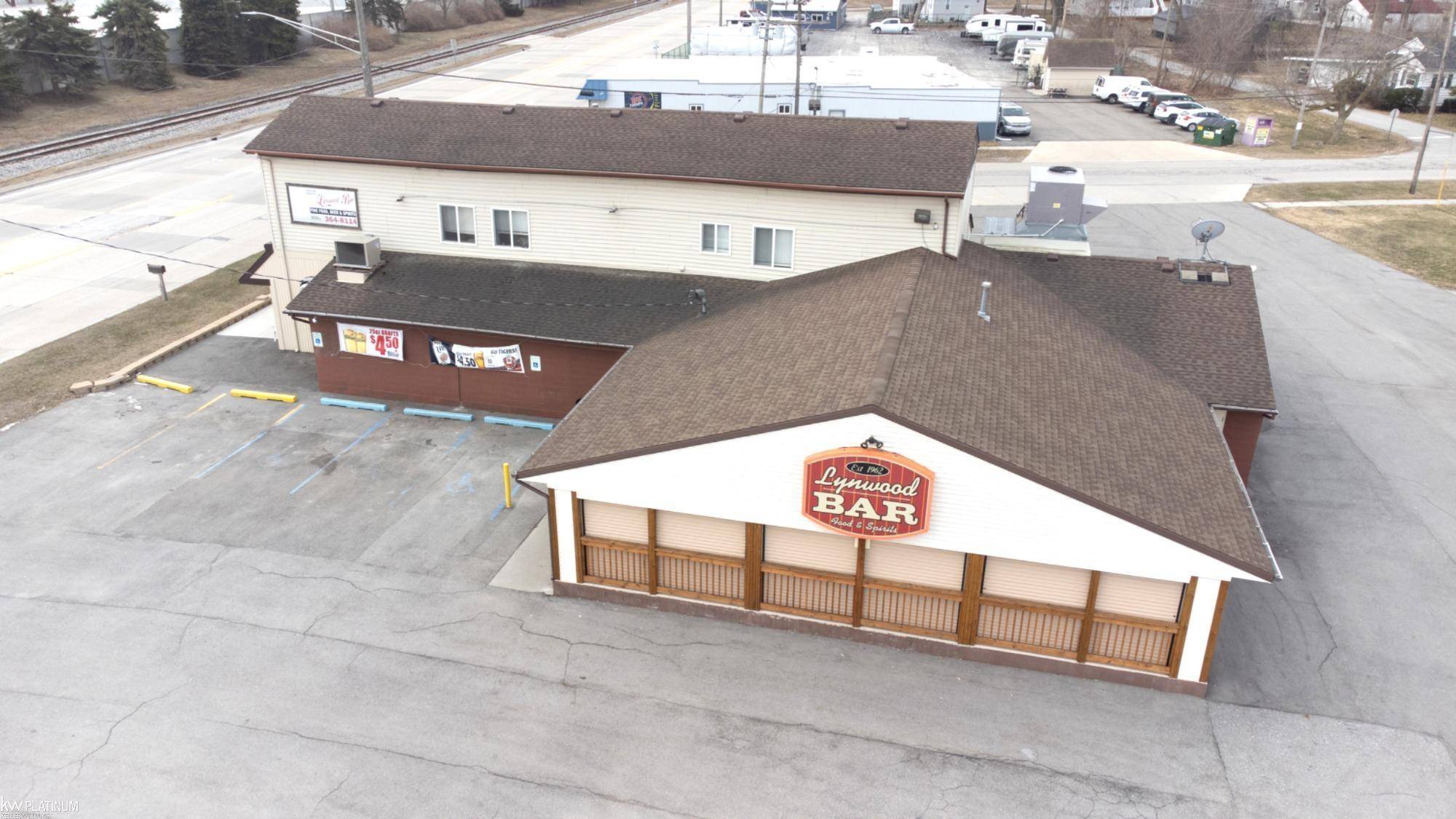 596 Busha HWY, Marysville, MI 48040