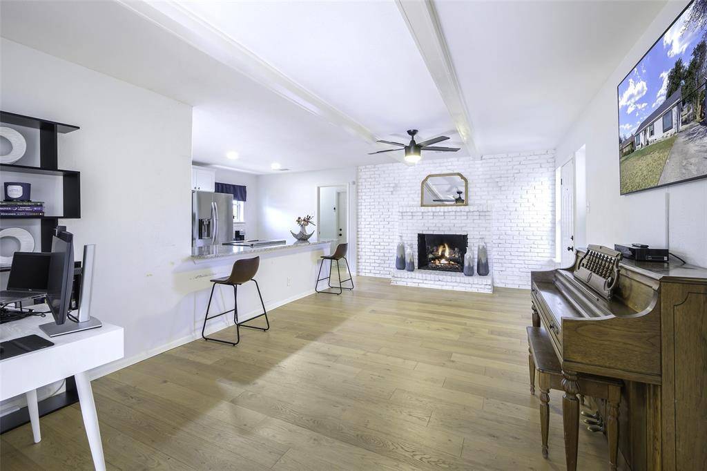 529 Summit Drive, Richardson, TX 75081