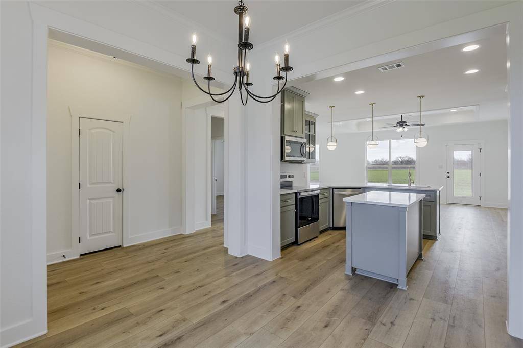 138 Zmolek Road, Alma, TX 75119