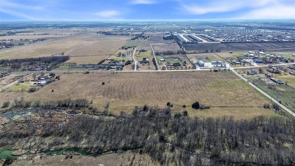 703 E Cook Street, Josephine, TX 75189